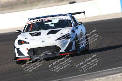 media/Nov-08-2025-Speed Ventures (Sat) [[1c7a6332f5]]/Orange/Session 3 (Turn 1)/